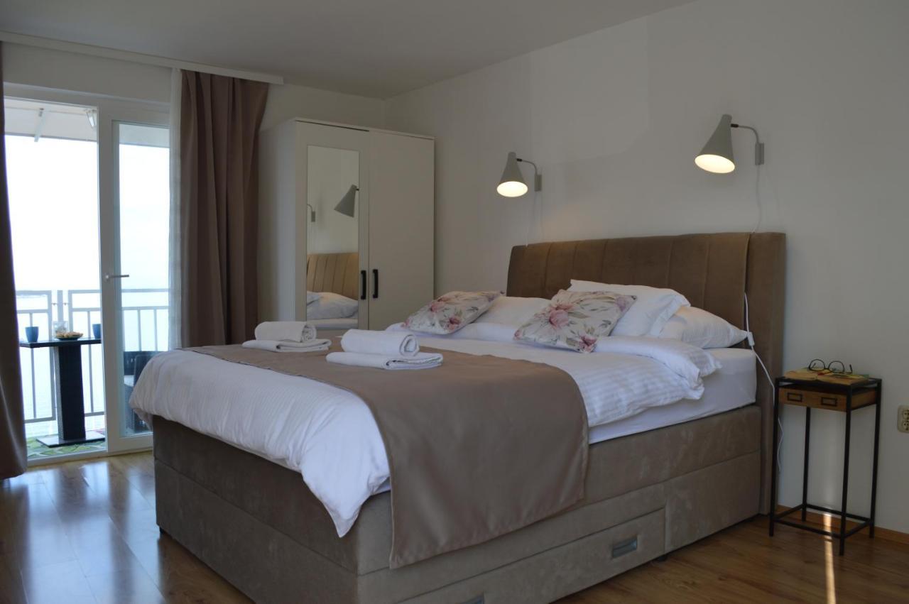 Apartmani Luan ヴィス エクステリア 写真