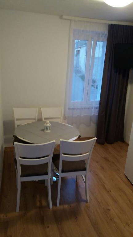 Apartmani Luan ヴィス エクステリア 写真